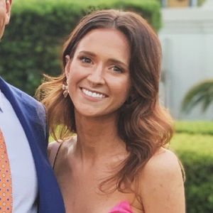 Meet your Posher, Hayley